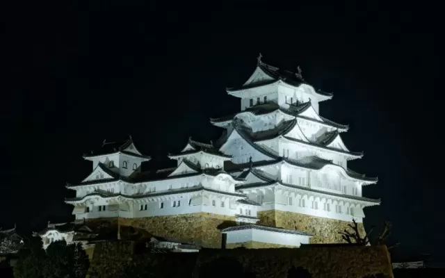 Guía de los Castillos de Japón: Los 6 Tesoros Originales de la Época Samurái