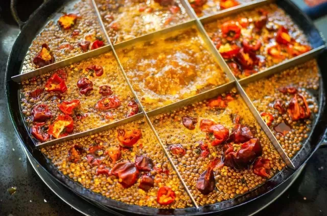 Todo lo que necesitas antes de probar la legendaria Olla Caliente (Hot pot) China